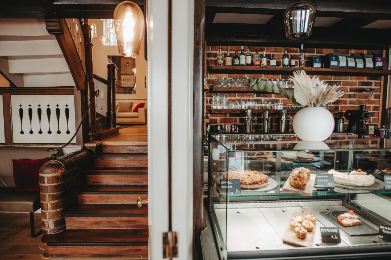 Hotel Zum Heidkrug & Cafe Lil Lüneburg Dış mekan fotoğraf
