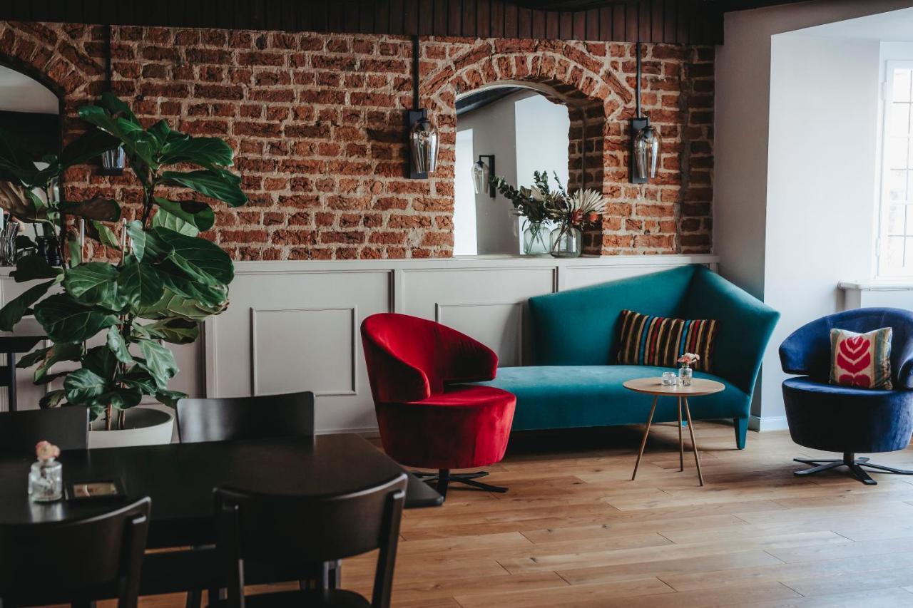 Hotel Zum Heidkrug & Cafe Lil Lüneburg Dış mekan fotoğraf